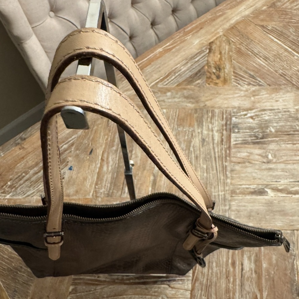 Michael Kors Bag - Picture 6 of 10